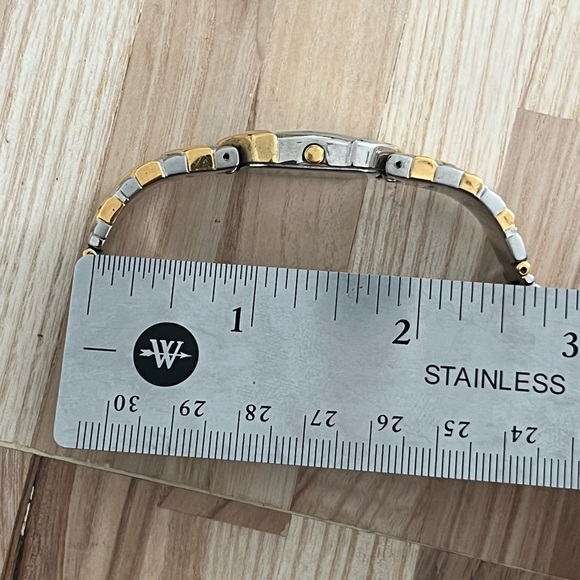 Seiko Ladies Watch Vintage Two Tone Braided Bracelet White Hexagonal Dial - Picture 12 of 12